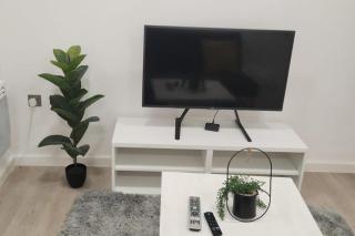1 Bed Studio - Central Free Parking - 5