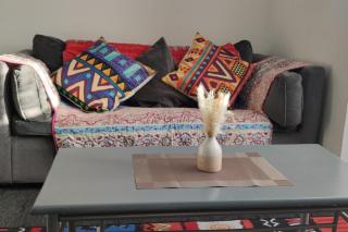 Loft - Sleeps 2 - Parking - Close to Station - 3