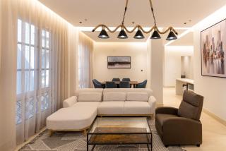 Luxurious 3BR Apartment with Balcony NZL109 - 0