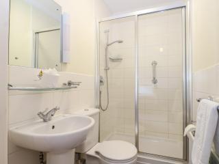 Seaglass Snug at Marine Court - 5