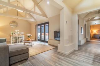 White House Lodges - Tawny - Heveningham - 5