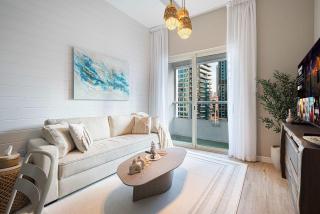 1BR Beach House Vibes in Prime Marina Location - 0