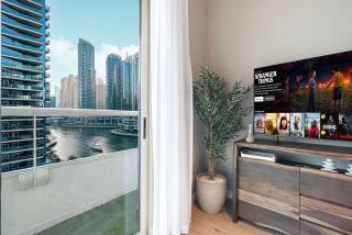 1BR Beach House Vibes in Prime Marina Location - 7