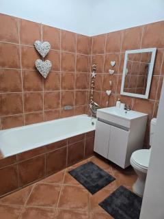 Ilnika Farm Stay - 4