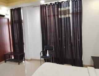 Tipsyy Inn 014 - 1