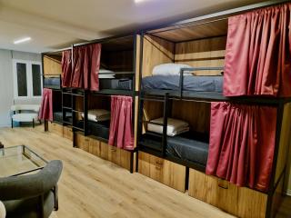 Velvet Hostel Business - 3