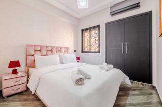5-min away to Marrakech Airport - 7