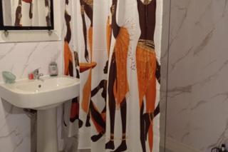 House - Sleeps 8 - Garden - Parking - 6