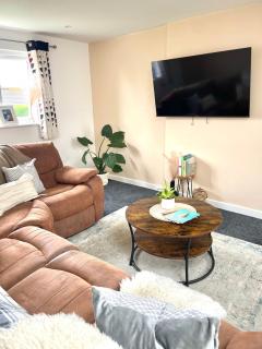 Modern 1 Bed Apartment Sleeps 2 - 0