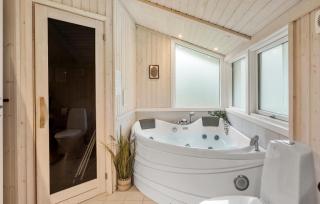 Stunning Home In Væggerløse With Sauna - 2