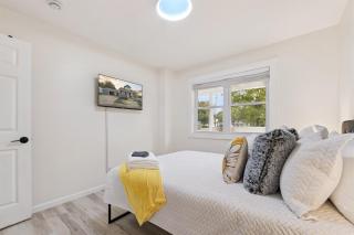 Pet Friendly, Gated Backyard, Game room, Hot Tub - 3