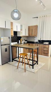 LakeView Two bedroom Apartment - 9