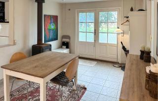 2 Bedroom Cozy Home In Hasle - 6