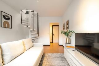 Duplex Studio in Art District by HostWise - 7
