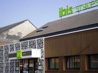 ibis Styles Fougeres - 8