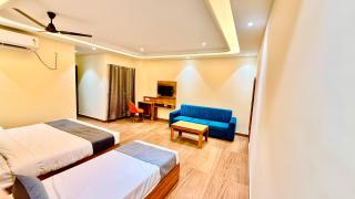 Hotel City Inn 2min Walk To Gorakhnath Temple - 5