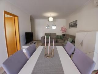 Sunny Duplex with Pool in Albufeira by LovelyStay - 4
