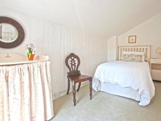 3 Bed in Borthwood IC015 - 2