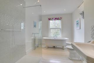 Juniper House - 6