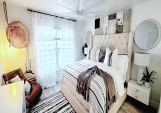 PoshPadz Banyan Villa 3 bedroom Private Pool Jupiter Beach - 6