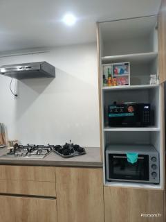 Large Apartment, Sea View, Jacuzzi & Family Games - 1