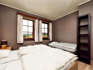 Durbuy Hillside Family Villa - 9