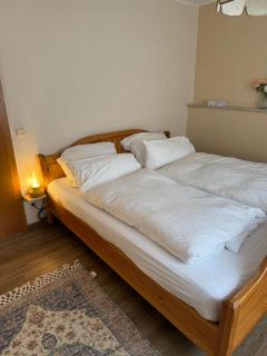 Ferienwohnung Moselblick Zell - Balkon und Gemeinschaftsterrasse - 3