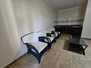 Gorilla African Guest House - 4