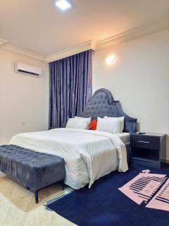KB's Residence - Three Bedroom Near Wuse II - 1