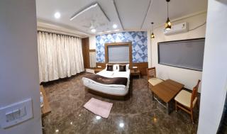 Hotel Abhijeet Executive - 1