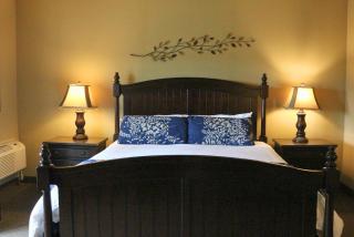 The Lodge at Woodstone Country Club - 8