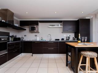 16 Marinus - Cowes - 7