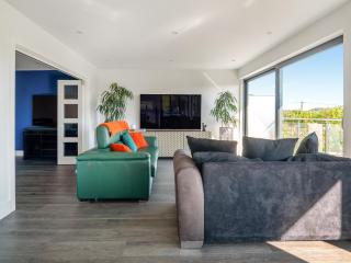 The Brook - Uk45836 - 7