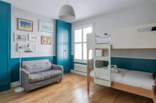 Brookland Stays 4-Bedroom Serviced House in Brighton & Hove with WiFi - 4