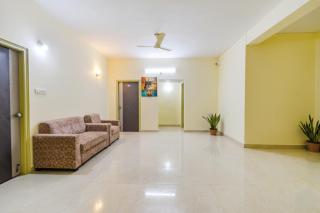 FabHotel RK Suites - Nr US Consulate, Financial District - 7