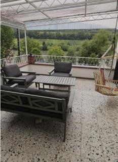 Ferienwohnung Moselblick Zell - Balkon und Gemeinschaftsterrasse - 6