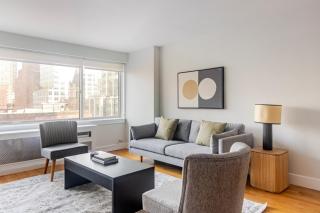 Blueground Lenox Hill view nr Central Park NYC-2019 - 0
