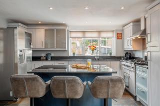 Forest Edge by Grandeur Property - 7