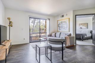 Blueground Studio City jacuzzi nr Griffith Park LAX-1416 - 0