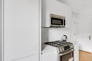 Blueground Baldwin washer nr Fresh Pond BOS-1240 - 3