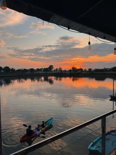 BBQ,Canoe,KTV, Port Pickup Included - 7