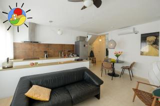Loft2stay 2-bedrooms inkl terrace - 0