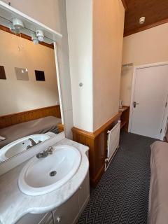 The Egerton Arms Hotel Salford - 6