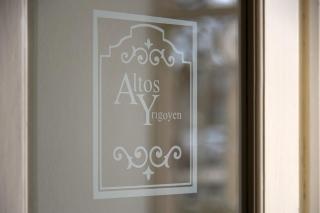 Altos Yrigoyen Hotel - 2