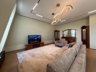 New Penthouse near Kok-Tobe with Mountain & City Views - 6