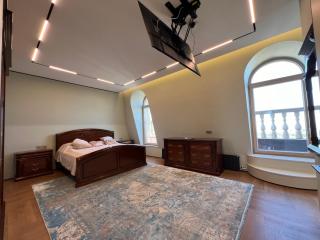 New Penthouse near Kok-Tobe with Mountain & City Views - 3