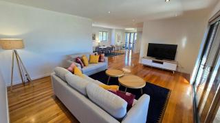 Snappy Springvale 3 Bed House - 3