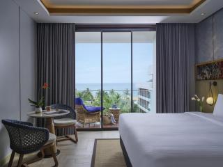 Pullman Lombok Merujani Mandalika Beach Resort - 3