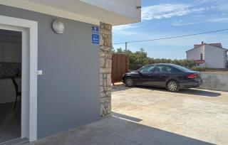 3 Bedroom Gorgeous Apartment In Sukosan - 6