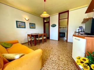 Comfortable villa near the beach - 9